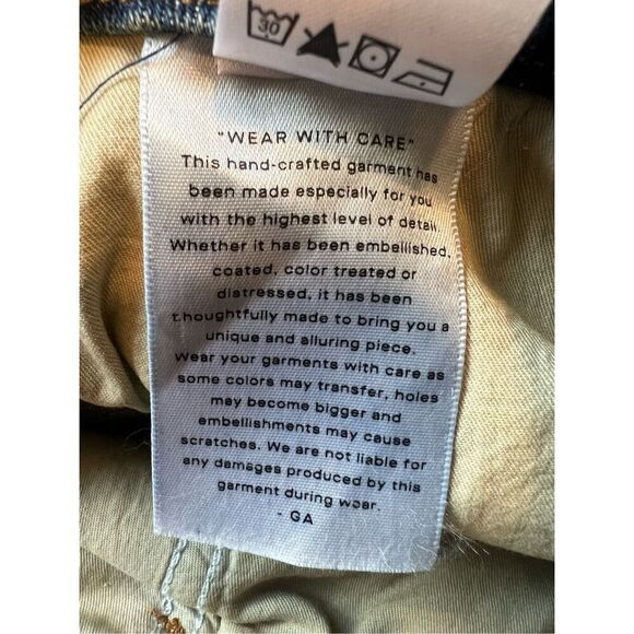 Good American Women's Blue 811 Denim Good Slim Cut Bootcut Jeans Size 10/30 NWOT - Picture 10 of 10